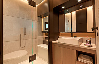 Global Exp 66 - MCP Yachts