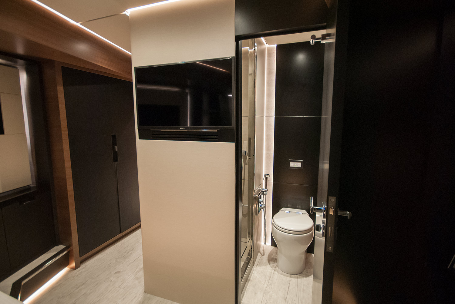 Global EXP 68 - MCP Yachts