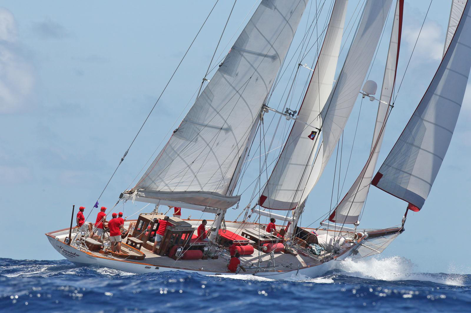 Veleiro Atrevida 100 anos - MCP Yachts