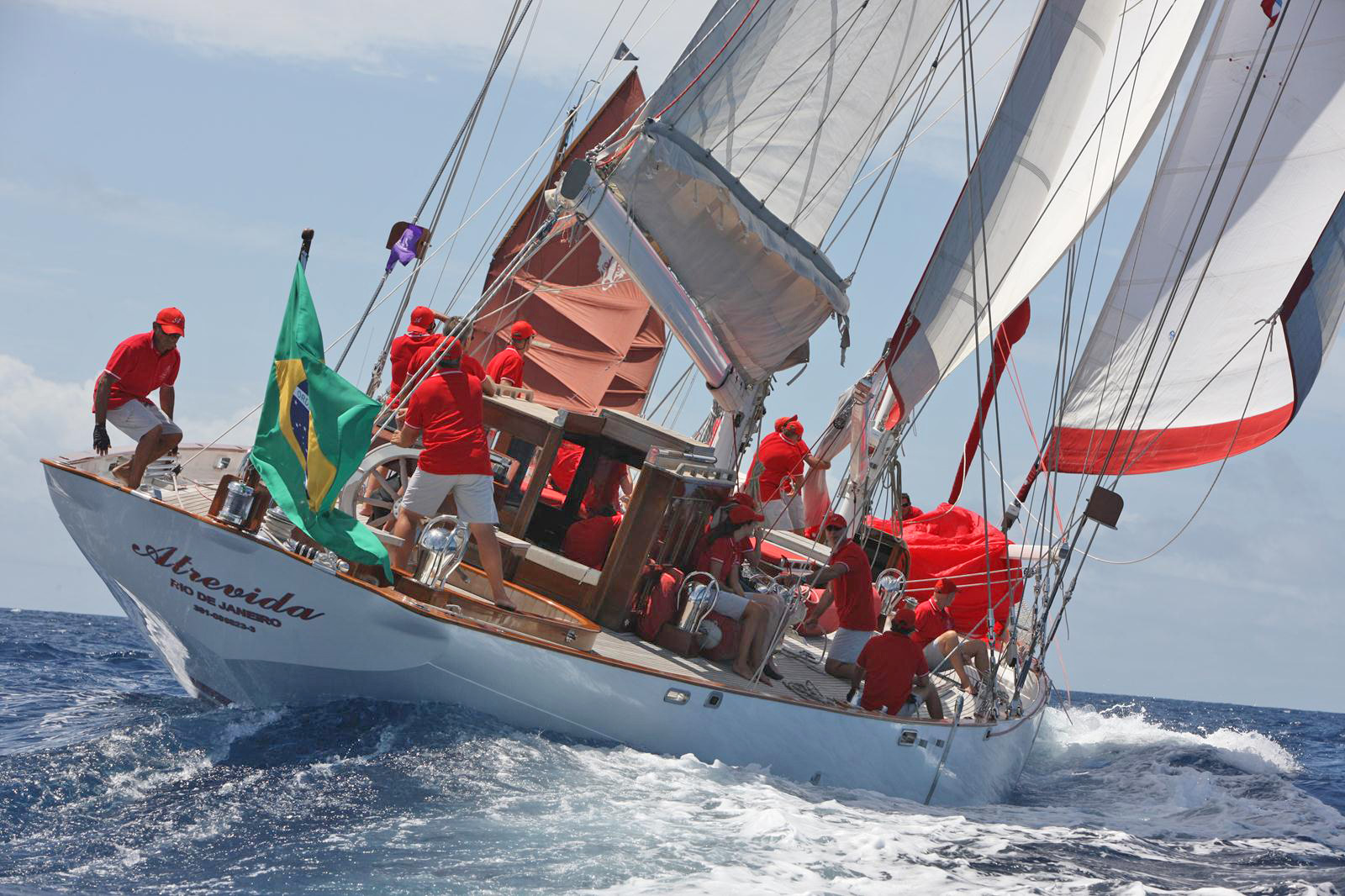 Veleiro Atrevida 100 anos - MCP Yachts